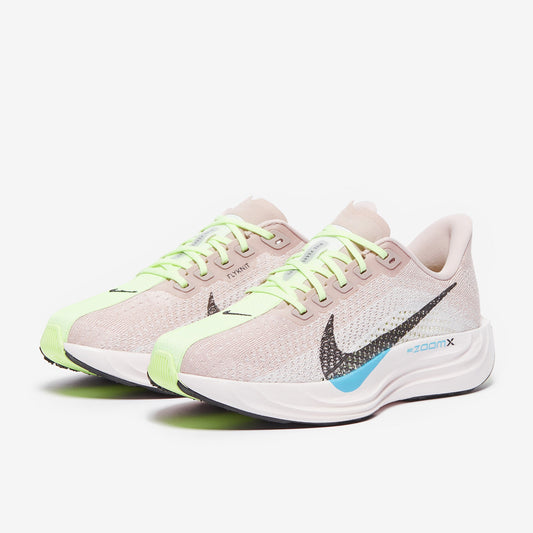 Nike Womens Pegasus Plus